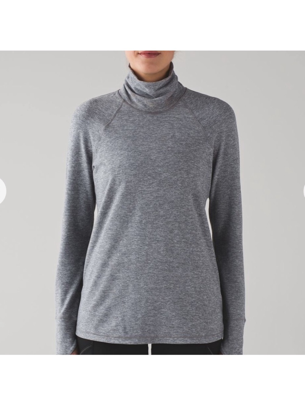 Lululemon Hill And Valley Turtleneck
Heathered Slate / Slate Size 4